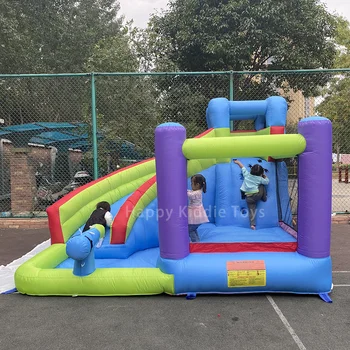 Bouncer Gonflabile Cu Tobogan De Apă Spray De Jocuri Pentru Copii De La 2 La 8 Ani În Aer Liber Curte